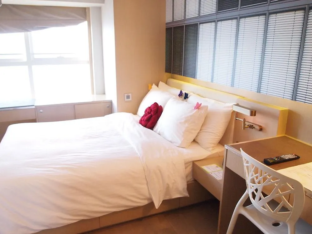 Butterfly On Waterfront Boutique Hotel Sheung Wan Hong Kong