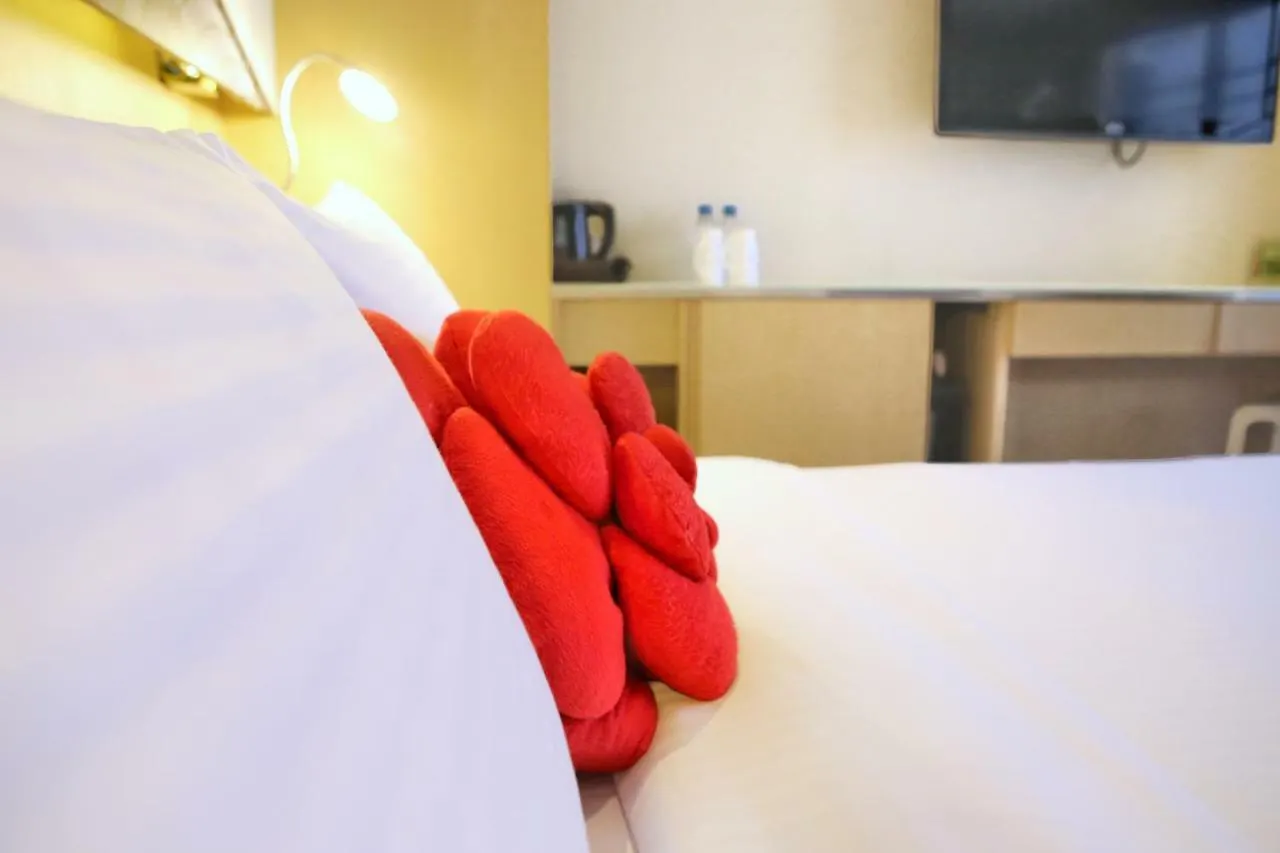 Butterfly On Waterfront Boutique Hotel Sheung Wan Hong Kong